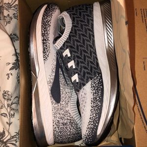 Men’s Brooks Bedlam Running Shoes